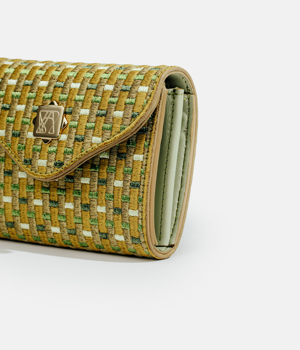Gold & Green — detail