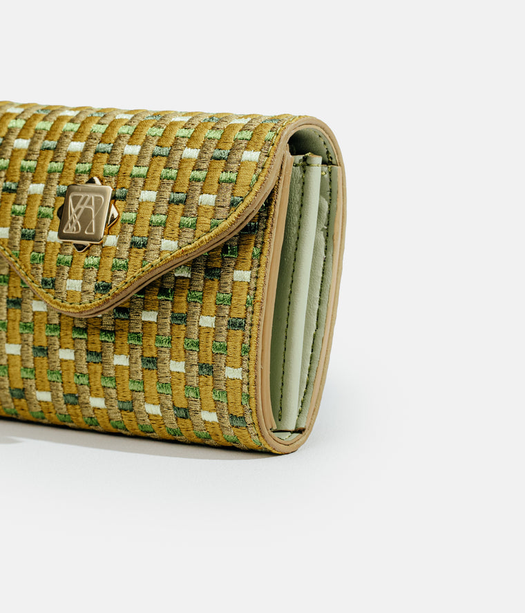 Gold & Green — detail