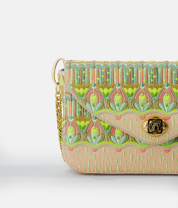 Neon & Champagne Pink — detail