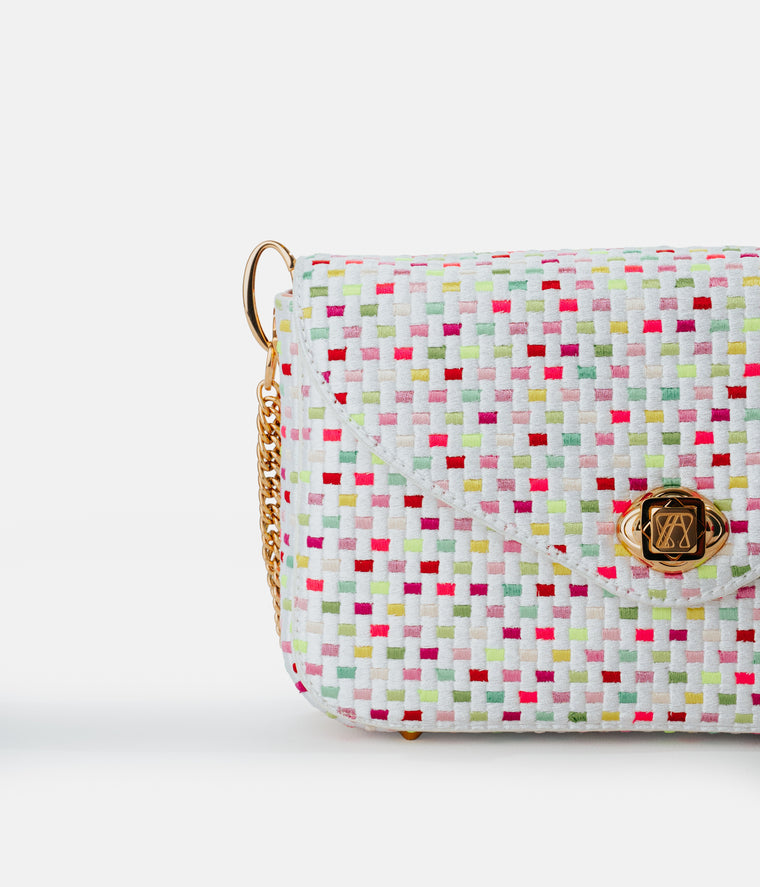 White & Neon Pink — detail